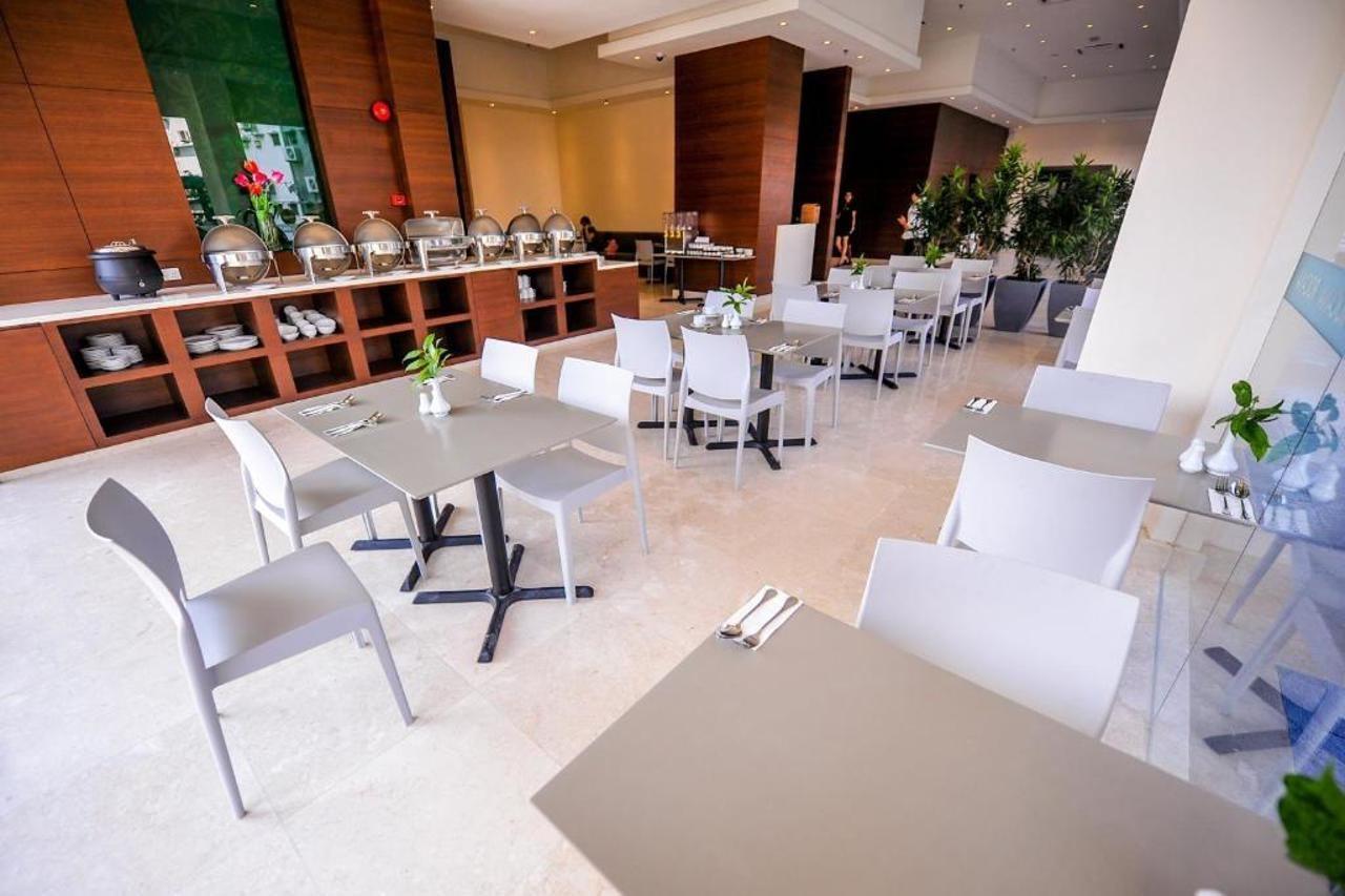 Rocana Hotel Κουαντάν Εξωτερικό φωτογραφία